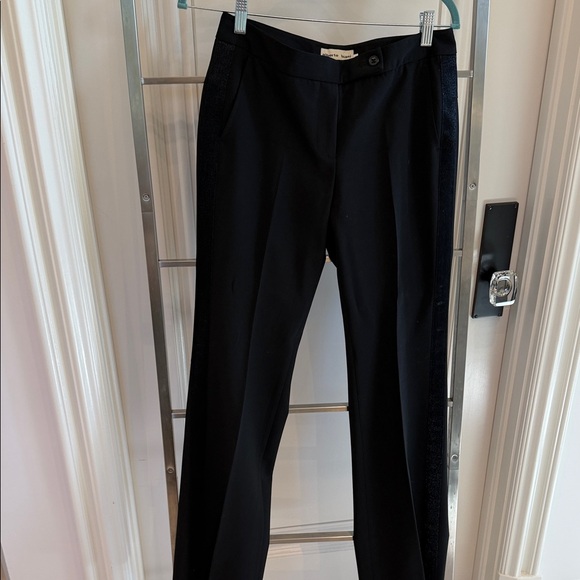 Elegant Black Women's Pants - Picture 2 of 11